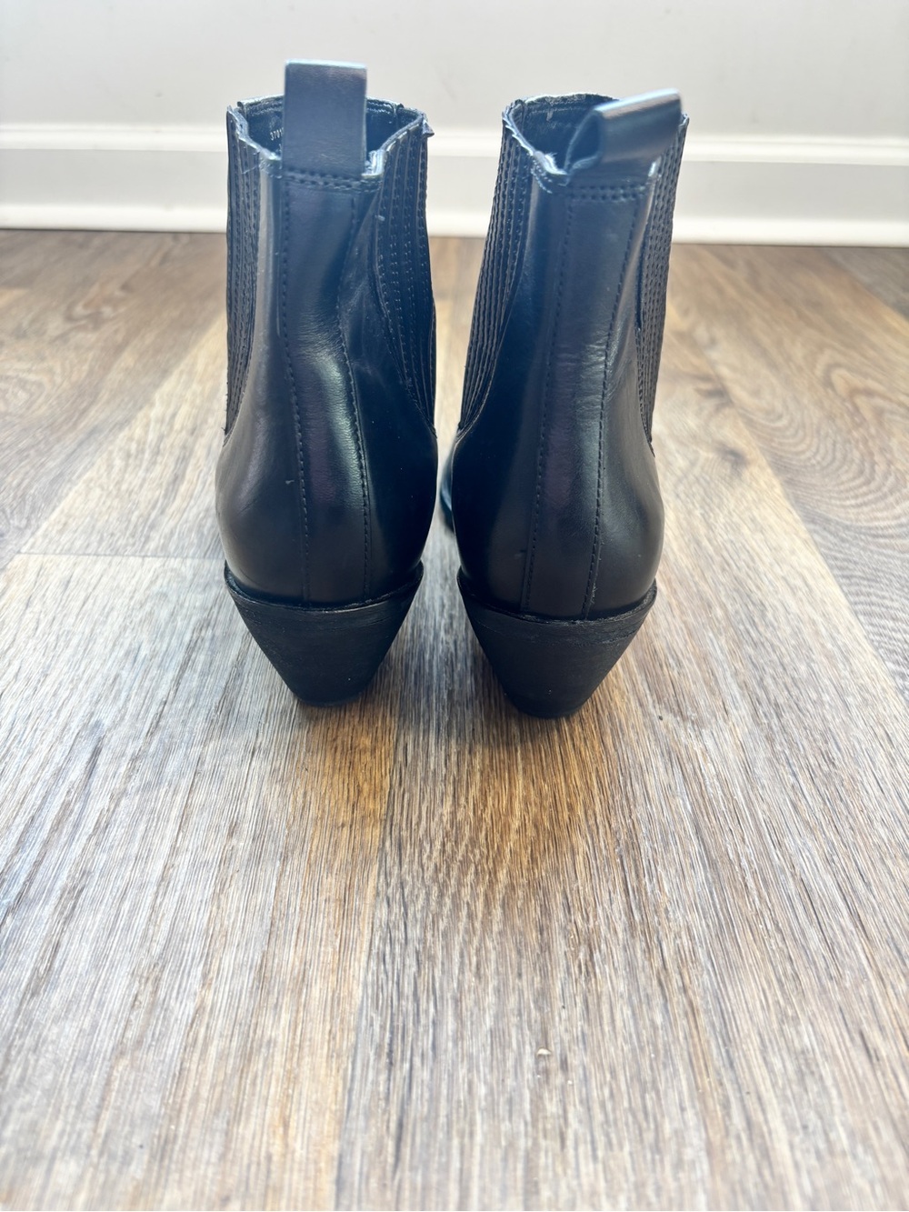 ECCO Black Leather Chelsea Ankle Boots Women’s EU 38 US 7.5 8 - Picture 7 of 12